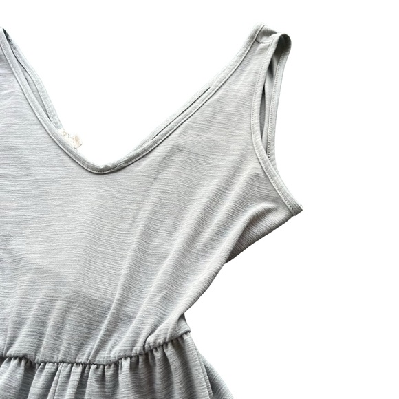 Rolla Coster Women’s S Gray Blue Sleeveless V Neck Tie Belt Elastic Waist Romper - Picture 5 of 16